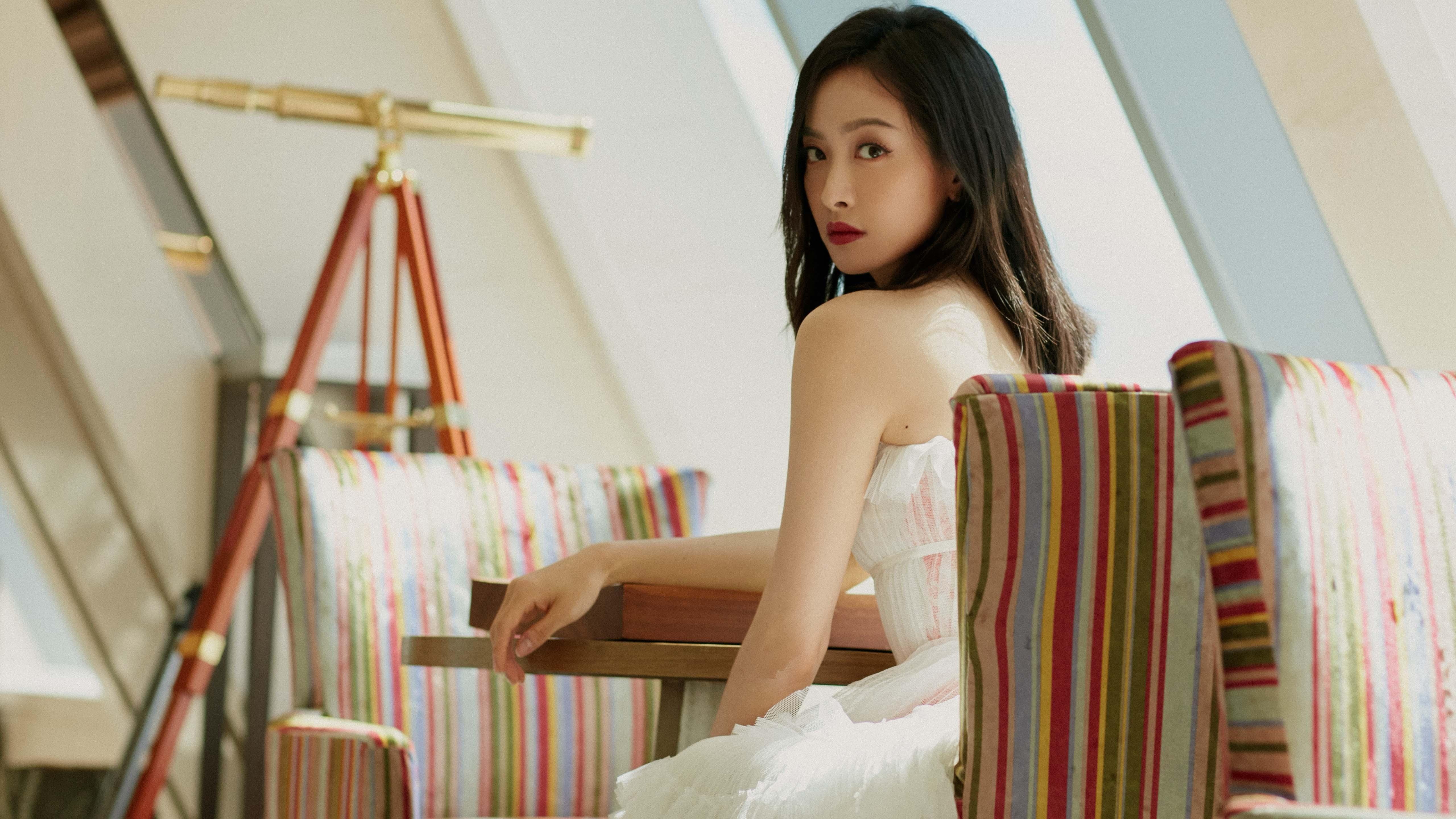 自由泳收官关键 澳队冲线占先,澳大利亚自由泳接力